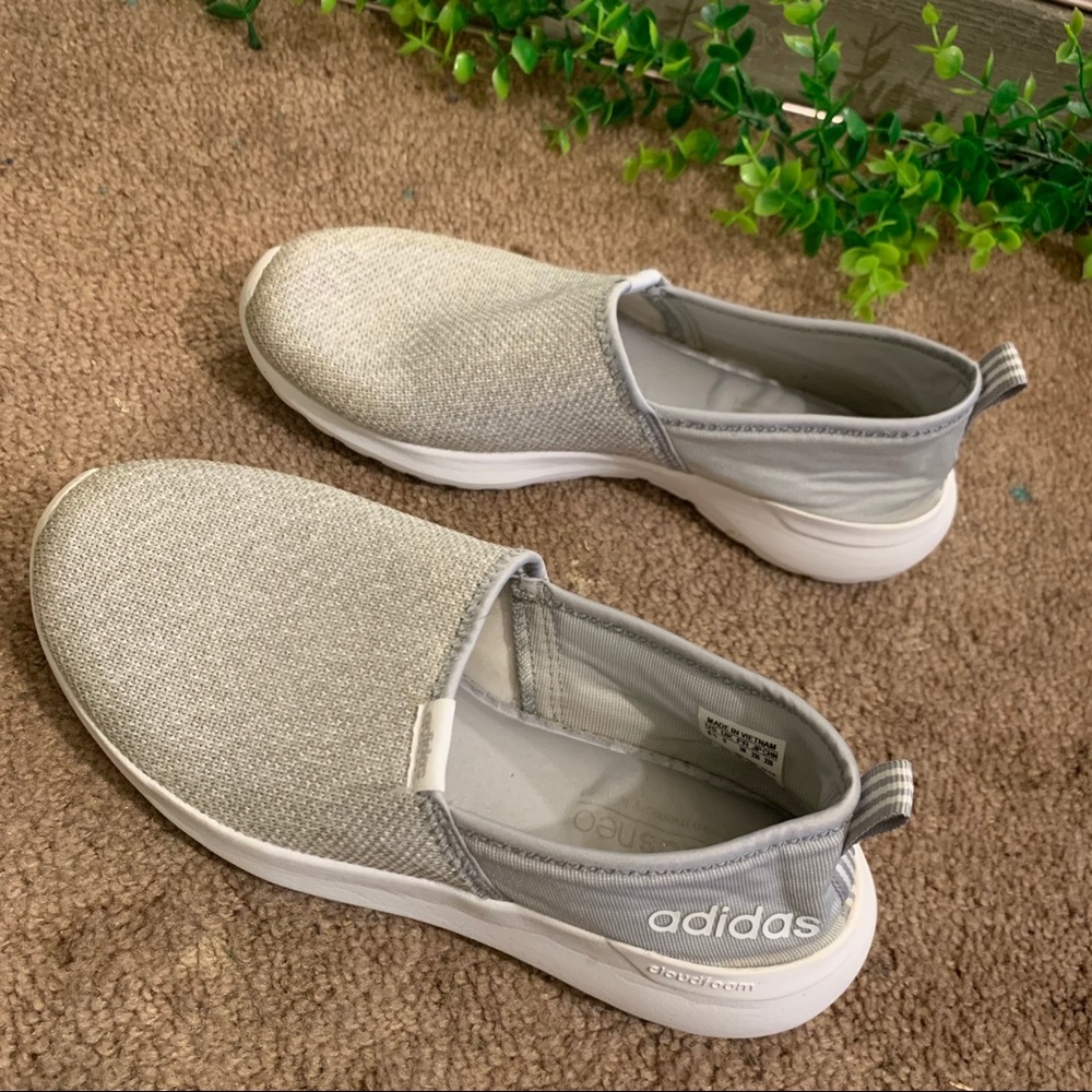 🌪Gray Adidas Slip Ons